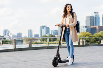 Welche Versicherung braucht ein Elektroscooter?