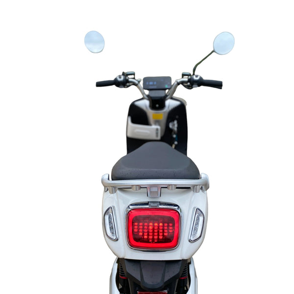 BULLBIKE Berlin Elektro Scooter 250 Watt (Max Peak 0,6 kW) 60V 20Ah mit Lithium Akku 25 km/h