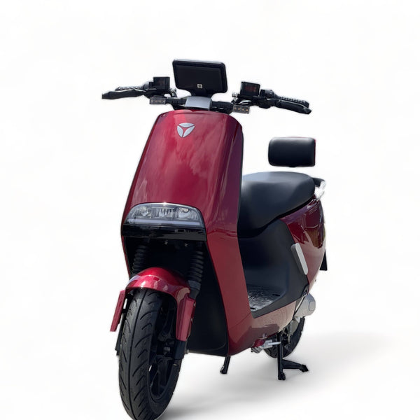 BULLBIKE Yadea G5 2300W 60V 32Ah 45km/h lithium battery 