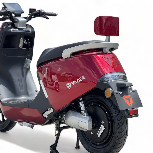 BULLBIKE Yadea G5 2300W 60V 32Ah 45km/h lithium battery 