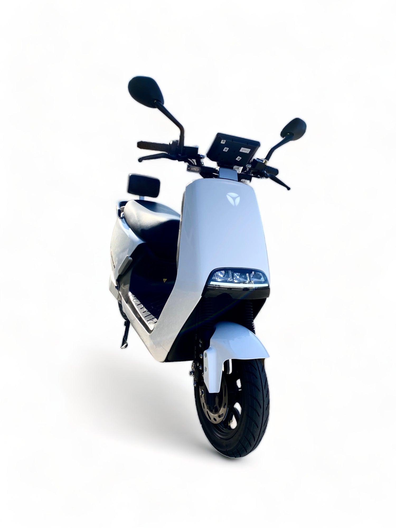 BULLBIKE Yadea G5 2300W 60V 32Ah 45km/h lithium battery 