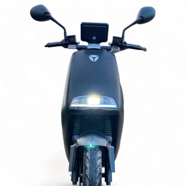 BULLBIKE Yadea G5 2300W 60V 32Ah 45km/h lithium battery 