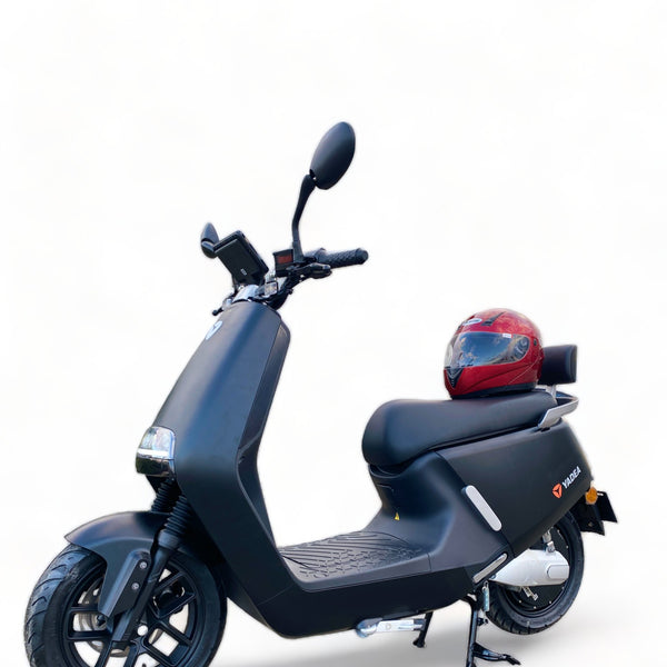 BULLBIKE Yadea G5 2300W 60V 32Ah 45km/h lithium battery 