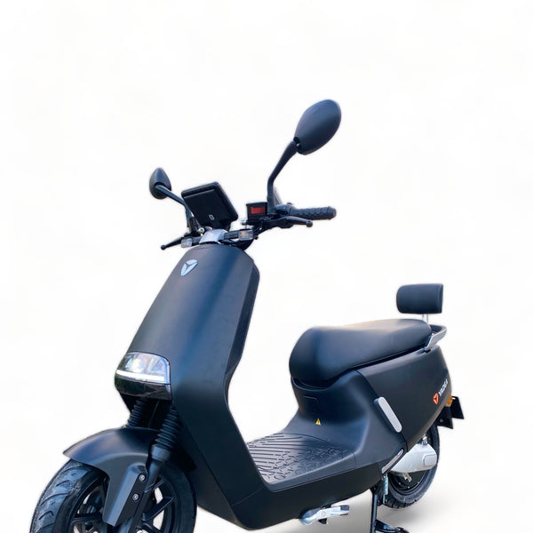 BULLBIKE Yadea G5 2300W 60V 32Ah 45km/h lithium battery 