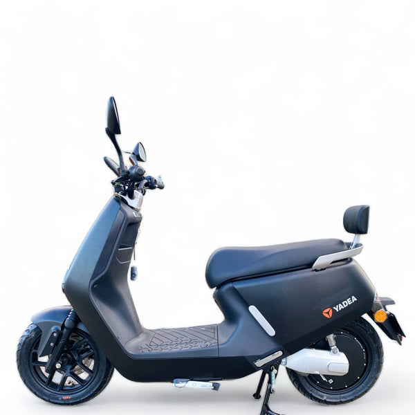 BULLBIKE Yadea G5 2300W 60V 32Ah 45km/h lithium battery 