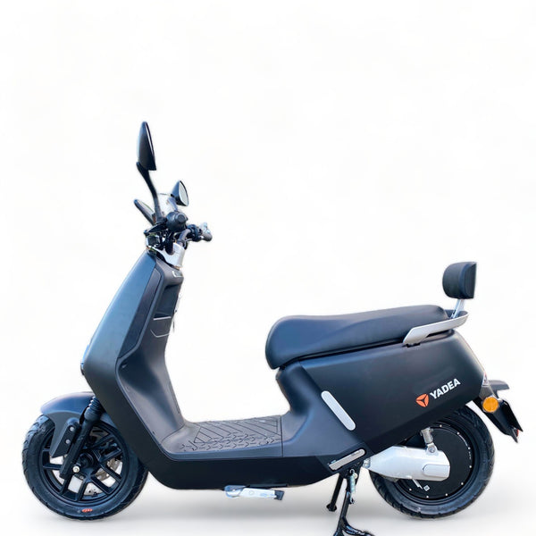 BULLBIKE Yadea G5 2300W 60V 32Ah 45km/h lithium battery 