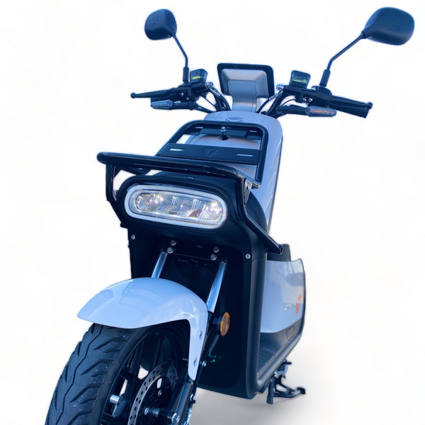 BULLBIKE Amman Elektro Scooter 2730W 2x 60V 24Ah 45 km/h