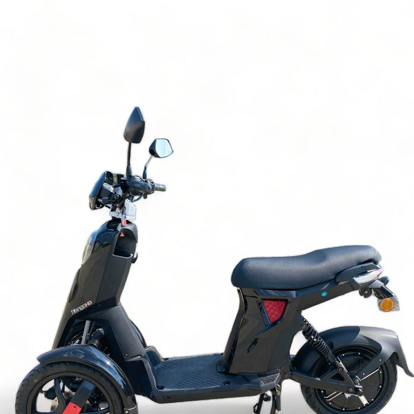 BULLBIKE DOOHAN Itango Elektro Scooter 48V 26Ah Lithium 1200W 45Km/h