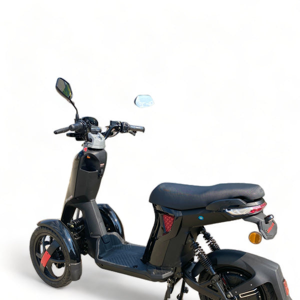 BULLBIKE DOOHAN Itango Elektro Scooter 48V 26Ah Lithium 1200W 45Km/h